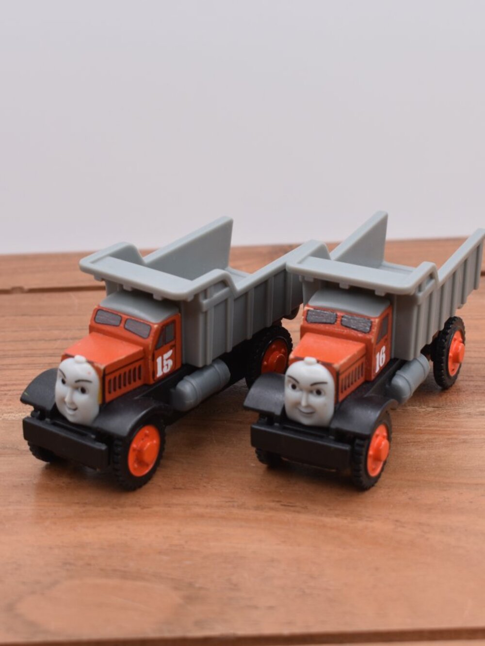 Max 15 N Monty 16 Trucks- Thomas & Friends Wooden Railway Engine Trains 2003